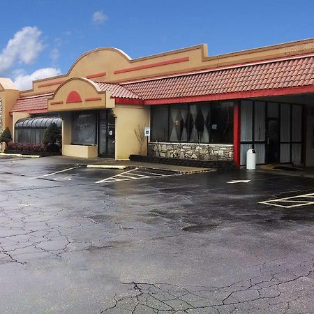 Americas Best Value Inn Marion Nc Екстер'єр фото