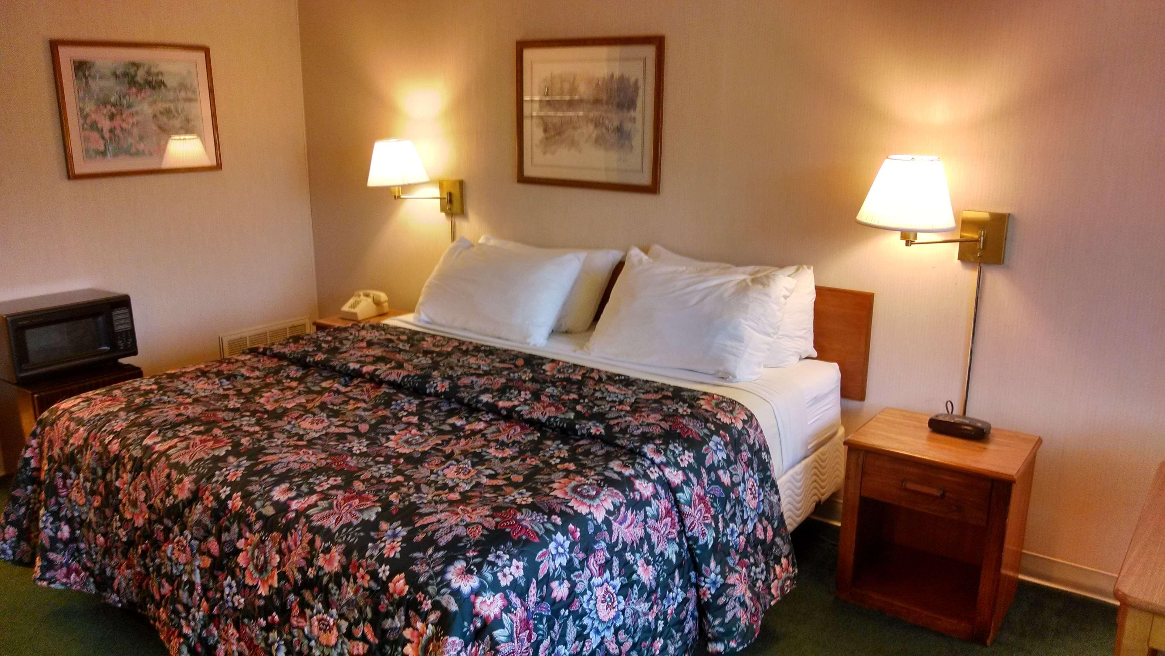 Americas Best Value Inn Marion Nc Екстер'єр фото